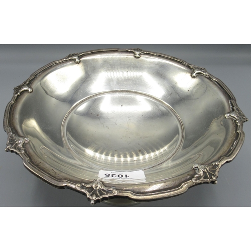 1035 - Vanessa Feltz collection - George V silver bowl on a pedestal foot and a shaped rim by Mapping & Web... 