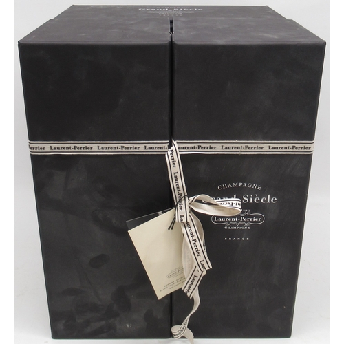 1041 - Vanessa Feltz collection - Laurent-Perrier Grand Siècle Champagne gift set with two glasses, branded... 