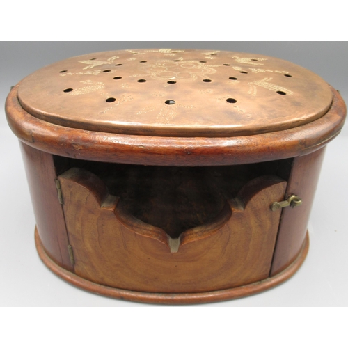 580 - Edwina Currie collection - George III walnut and copper stage coach foot warmer, swing handle and fl... 