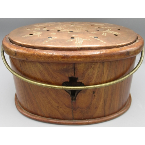 580 - Edwina Currie collection - George III walnut and copper stage coach foot warmer, swing handle and fl... 