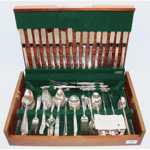 122 - Oneida Community Plate cutlery, in fitted case