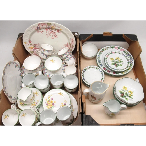 1094 - Royal Albert bone china tea ware incl cups and saucers, side plates and milk jug, and royal Worceste... 