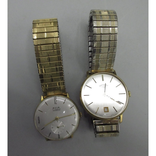 569 - Rotary gold plated wristwatch with date, signed brushed silvered dial, baton hour indices, snap on c... 