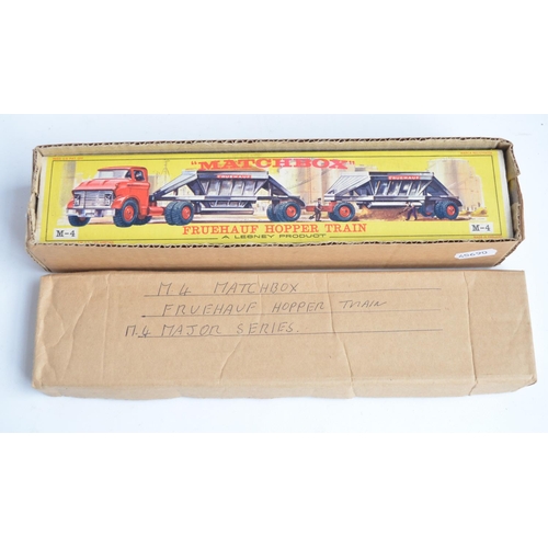 333 - Vintage boxed Matchbox diecast M-4 Fruehauf Hopper Train. Model in superb fully functional condition... 