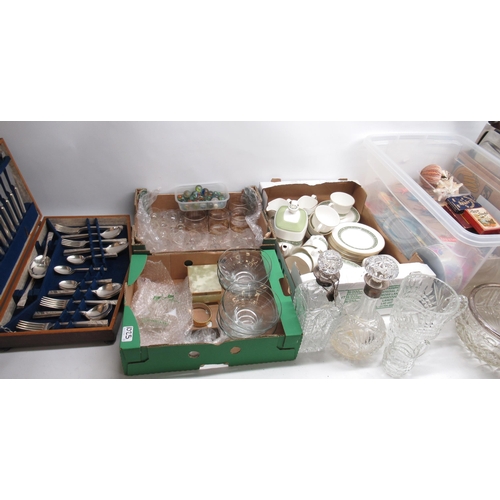 1025 - Collection of glassware incl. decanters and bowls, mixed metalware incl silver plate trays, canteen ... 