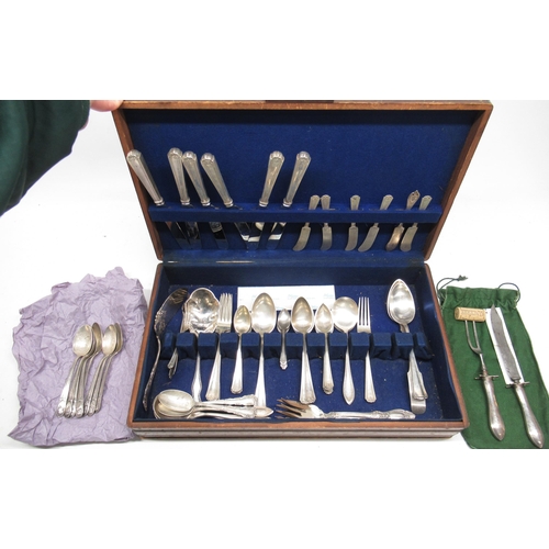 1262 - Mixed canteen of silver plate and white metal  incl cutlery marked 'Community Silver', 'Sterling R P... 