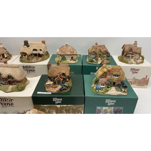 1089 - Collection of Lilliput Lane models incl, Fresh Today L2256, Butterwick, Victoria Cottage, Catkin Cot... 