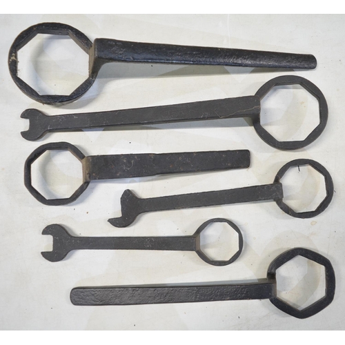 284 - Sixteen vintage carriage nut spanners/wrenches including double ended examples, no makers marks