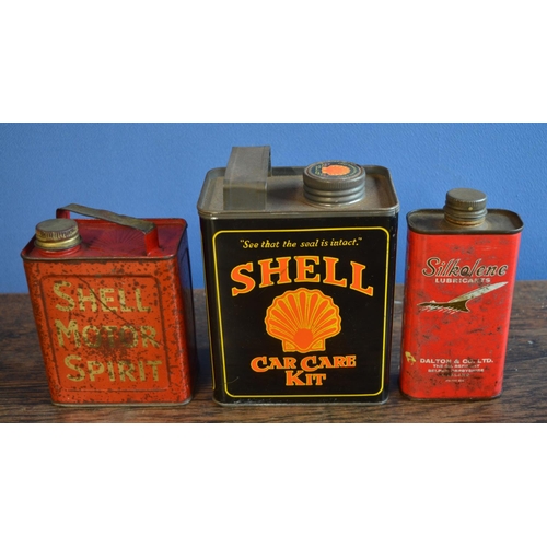 310 - Collection of small vintage oil cans to include Shell, Junior Shell, Silkolene, Singer and Lauto. Al... 