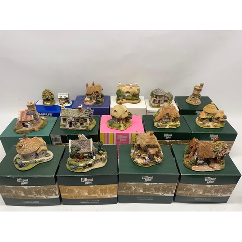 1076 - Collection of Lilliput lane models incl, Sugar Mouse L2932, Wedding Bells 630, Little Scrumpy L2395,... 