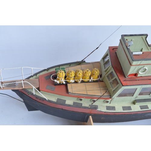 1253 - Large scratch built wooden radio controlled model of the 'Orca' as featured in the film Jaws, approx... 