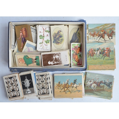 390C - Collection of stamps and picture card books (mostly filled) including Park Drive, John Player and Br... 