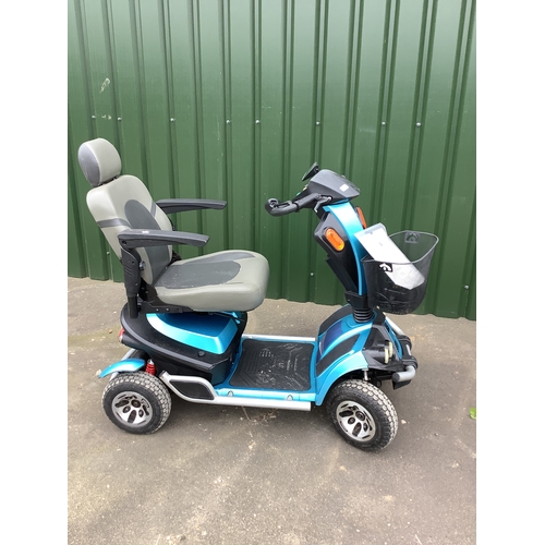 1312 - First choice mobility ‘Vogue’ scooter in good working order