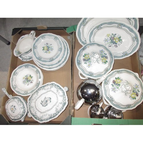 420 - Ridgways Rutland transfer printed dinner service, 1930's Celtic Beehive three piece teaset, Soviet E... 