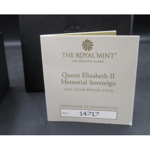 1071 - The Royal Mint - Queen Elizabeth II Memorial Sovereign 2022 Gold Proof Coin, No.14717/17500, with CO... 