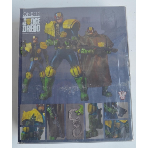 50 - Mezco Toyz One:12 Collective 2000AD Judge Dread 1/12th scale action figure set (2015, model no 76021... 