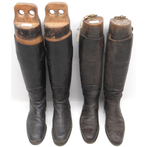 1109 - Two pairs of Vintage black leather hunting boots, with wooden trees