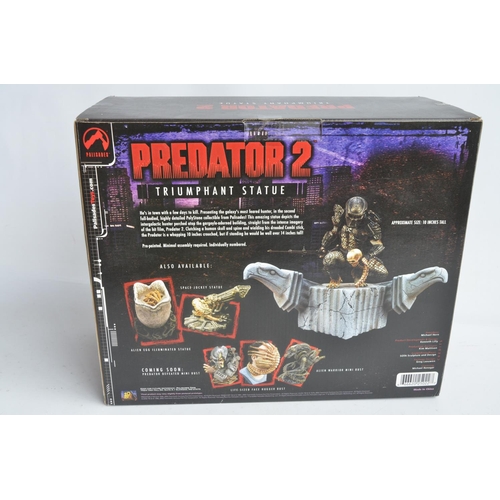 77 - Predator 2 'Triumphant Statue' cold cast porcelain limited edition (2791/3000) 10