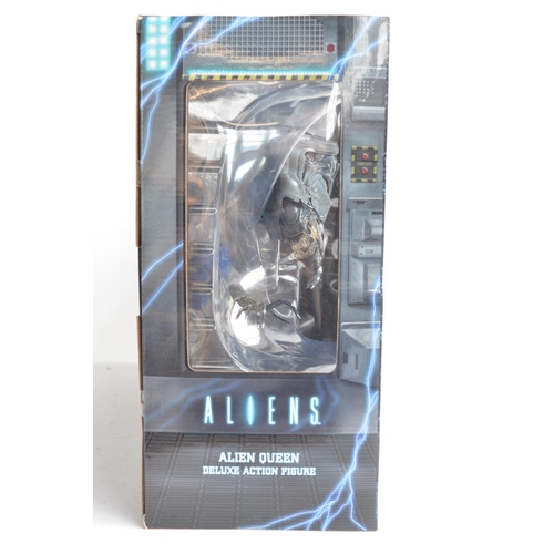 81 - Neca 35th anniversary Alien Queen Deluxe Action Figure, over 15