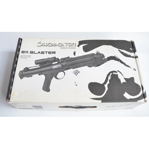 88 - Shepperton Design Studios full size E11 Blaster by original prop creator Andrew Ainsworth, tough lig... 