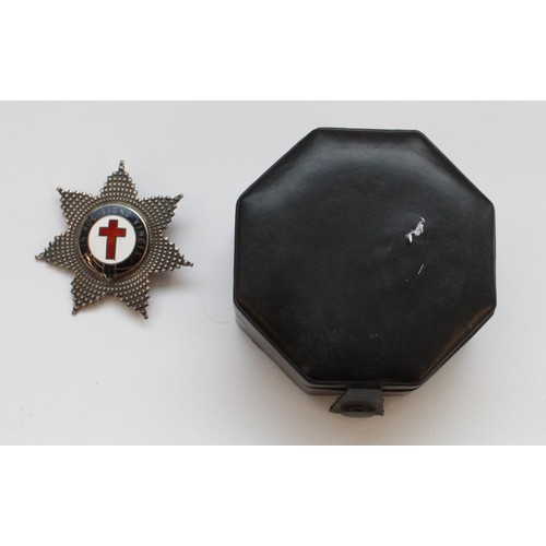 1213 - Knights Templar Breast star. Hallmarked silver. Lacking pin