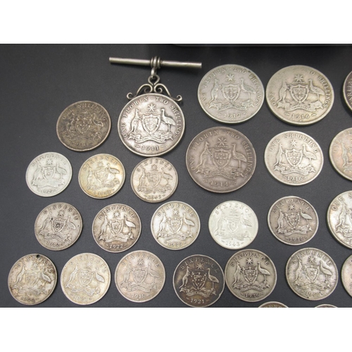 554 - Assorted collection of Australian C20th coins to inc. a small group of 1910-1944 mixed florins, shil... 