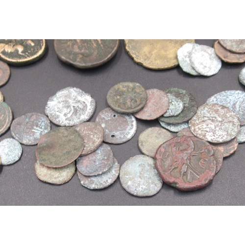 559 - Assorted collection of Ancient coins, predominantly Roman, to inc. sestertius