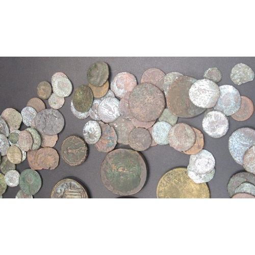 559 - Assorted collection of Ancient coins, predominantly Roman, to inc. sestertius