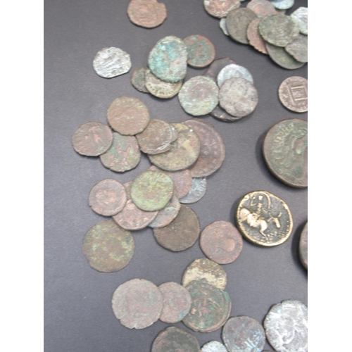 559 - Assorted collection of Ancient coins, predominantly Roman, to inc. sestertius