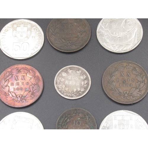 560 - Assorted collection of Portuguese C19th/20th coins to inc. Reis, Escudos, Centavos, etc.