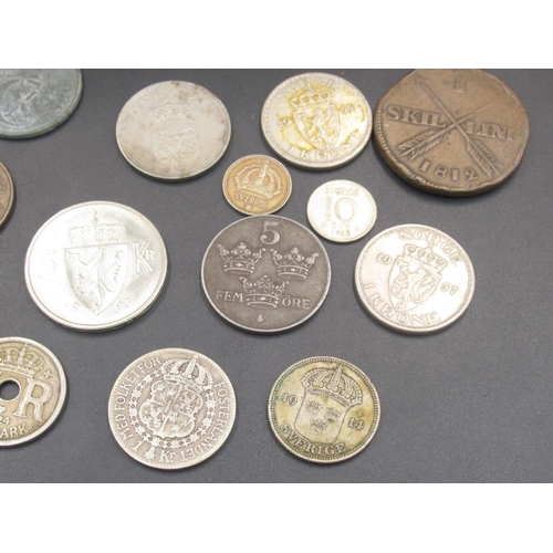 572 - Large mixed collection of C19th/20th coins from Denmark, Norway, Sweden & Finland to inc. Skillings,... 