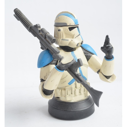 94 - Limited edition Gentle Giant 501st Special Ops Clone Trooper deluxe Collectible Bust (item 8670, 491... 