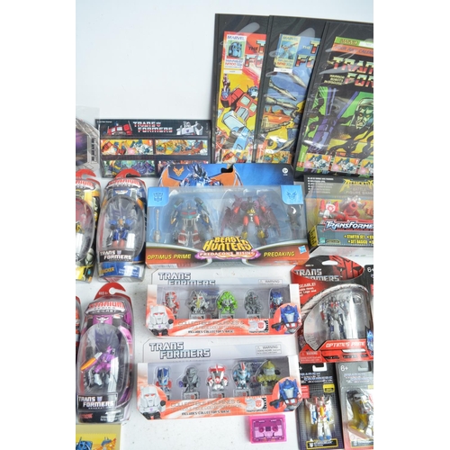 174 - Collection of small scale Transformers models and sets to include 8x MicroMachines, Hasbro Beast Hun... 