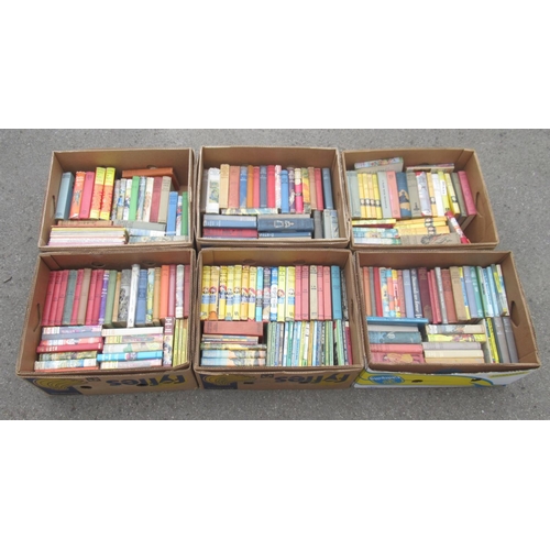 709 - Assorted collection of Childrens and Young Adults books to inc. The Saint, Hardy Boys, Malcolm Savil... 