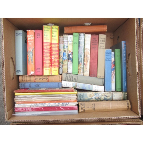 709 - Assorted collection of Childrens and Young Adults books to inc. The Saint, Hardy Boys, Malcolm Savil... 