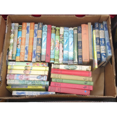 712 - Extremely large collection of Enid Blyton paperbacks and hardbacks, inc. Noddy, Famous Five, Secret ... 