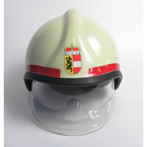 1313 - C2000s Rosenbauer 'Heros' fireman helmet with Austrian State of Salzberg crest