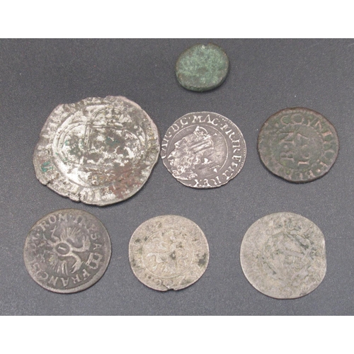 582 - Collection of hammered coins to inc. 1/2 silver groat, Charles I Scottish 20 pence, James I shilling... 