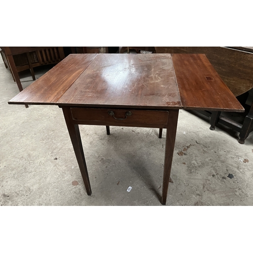 618 - 19th century mahogany Pembroke table, with end drawer on square tapered supports, W97cm D74cm H71cm ... 