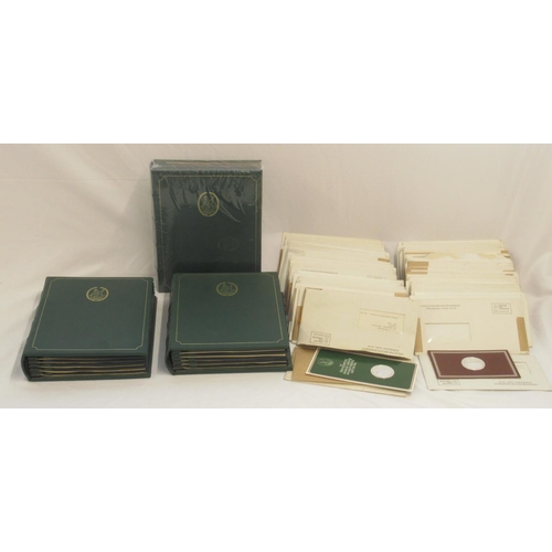 597 - Mountbatten Medallic History of Great Britain and the Sea, silver medal collection, Volumes 1 (full ... 