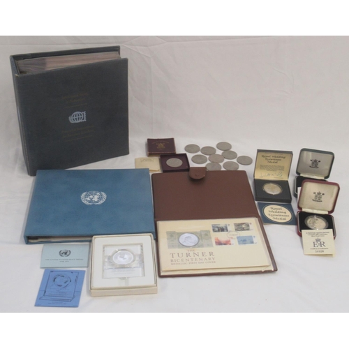 598 - International Society of Postmasters Official Commemorative Issues folder cont. 36 Sterling Silver M... 