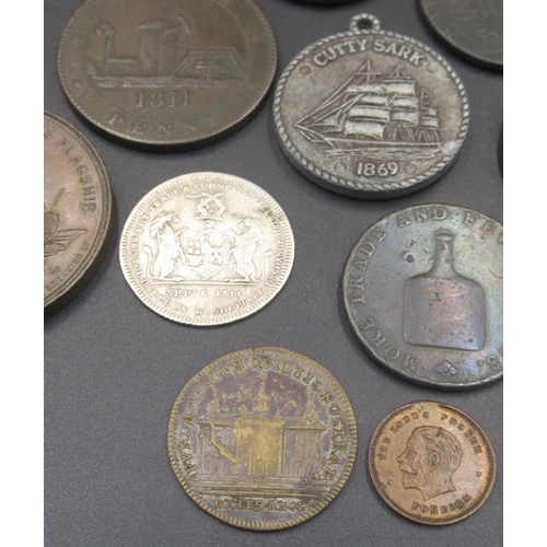 616 - Collection of C18th/C19th and C20th tokens/coins to inc. double headed Queen Victoria penny, 1811 So... 