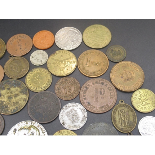 618 - Assorted collection of C19th and C20th tokens