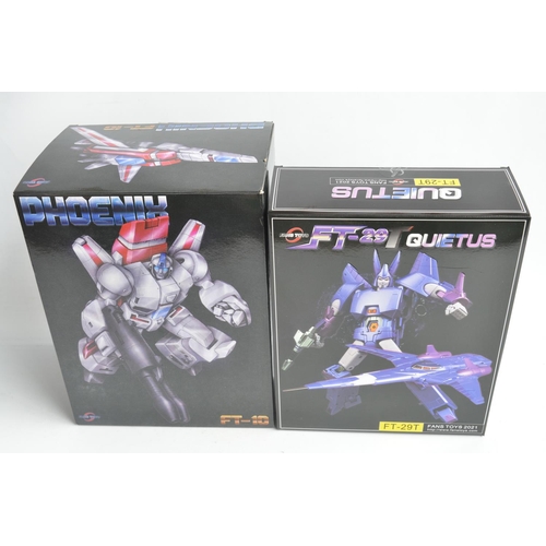 200 - Two Transformer models from Fan Toys, both approx 10.5