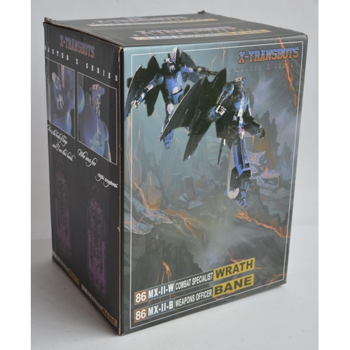 216 - X-Transbots Master Series 86 2 figure Transformer boxed set to include MX-II-W Combat Specialist 'Wr... 