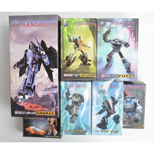 219 - Collection of seven X-Transbot Master X and Master Mini Series 86 Transformer models to include Mast... 