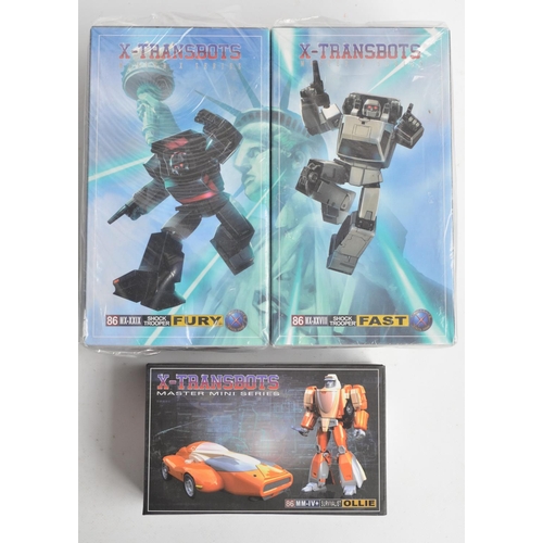 219 - Collection of seven X-Transbot Master X and Master Mini Series 86 Transformer models to include Mast... 