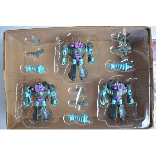 223 - Unique Toys UT-G02 'Sharkies' 3 figure Transformers set (all 4.5