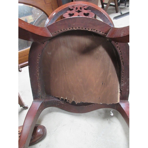 623 - Victorian mahogany desk chair, curved back, pierced splat and serpentine seat on moulded cabriole le... 