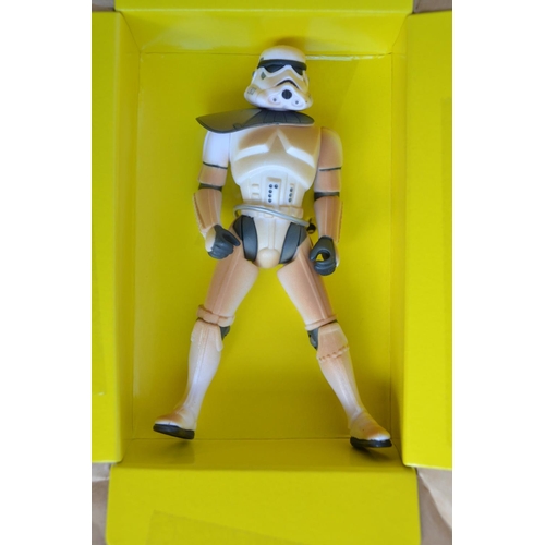 106 - Collection of modern Hasbro and Kenner/Hasbro Star Wars themed action figures and sets to include Sh... 